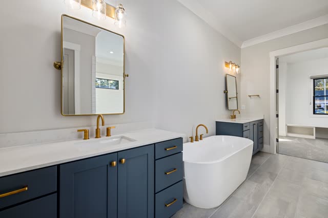 Source photo 7: primary bath tub