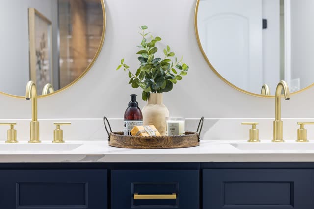Source photo 8: primary bath vanity