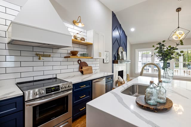 Source photo 3: kitchen and great room